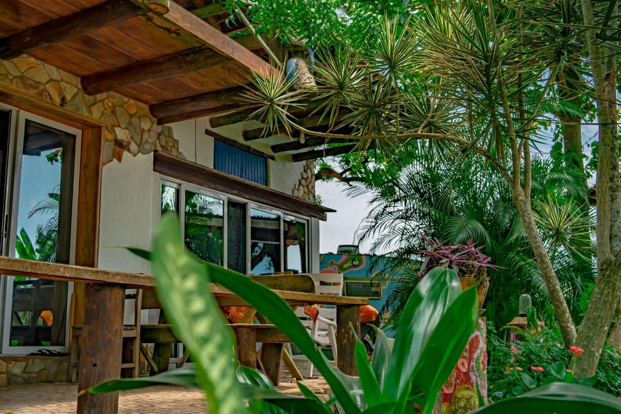Kokrobite Gardens Restaurant And Guest House Exterior photo